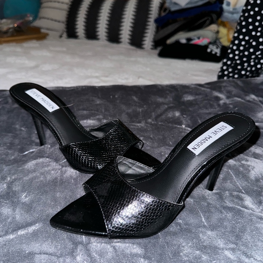 steve madden cute little pointy sandal heel